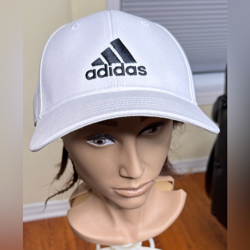 GORGEOUS ADIDAS HAT!!!